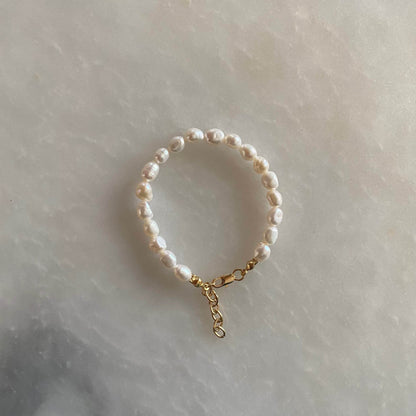 Solely Pearl Bracelet